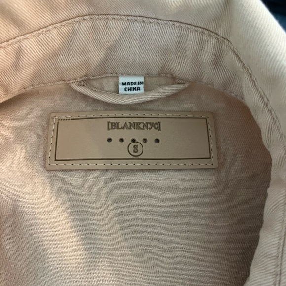 Blank NYC Utility Jacket Beige Snap Front Cinch Waist‎ Lightweight Cotton Layer - Picture 4 of 9